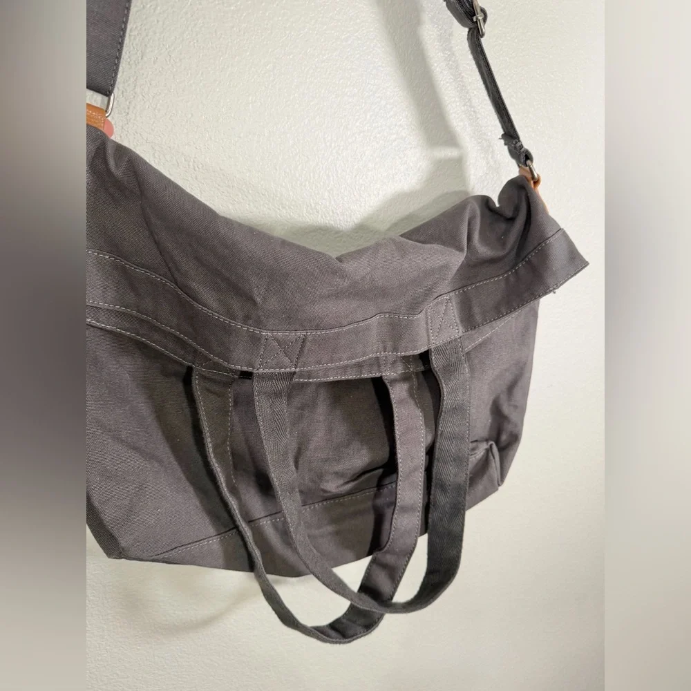 RETIRED Thirty-One Retro Metro Fold-over Bag Charcoal Tote Purse Pockets Straps